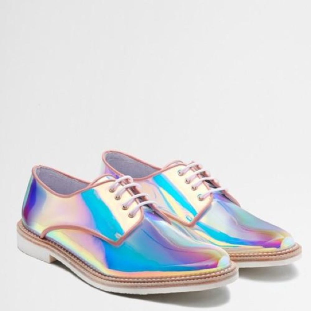 Miista Zoe Opal